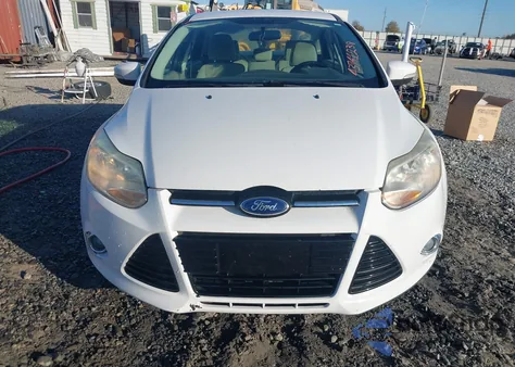 2012 Ford Focus Sel z USA, uszkodzony, nr VIN 1FAHP3H26CL430985